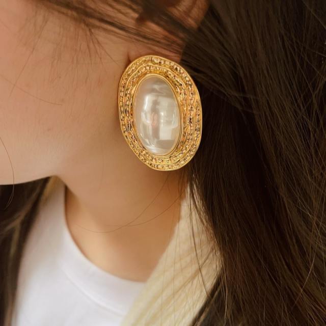 Chic baroque imitation pearl oval shape women earrings