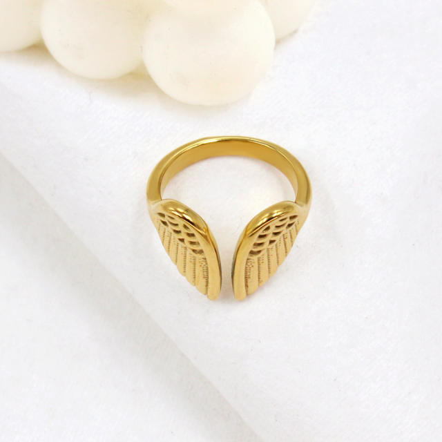 18KG angel wing stainless steel finger rings