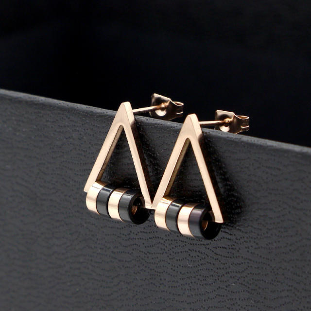 Korean fashion rose gold color triangle shape stainless steel earrings
