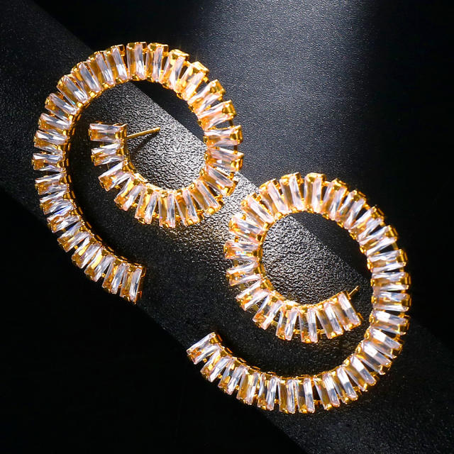 Delicate sprial shape pave setting cubic zircon diamond earrings