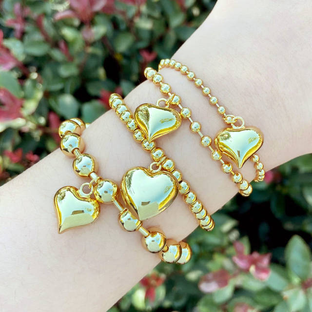 18KG chunky heart charm beaded copper bracelet
