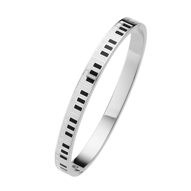 Delicate ENAMEL black white stainless steel bangle band