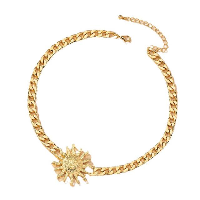 Chunky gold color chain sun choker necklace