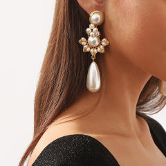 Vintage baroque pearl bead dangle women earrings