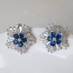 Creative blue cubic zircon diamond snowflake studs earrings