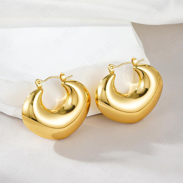 Hollow out chunky bolder hoop stainless steel earrings