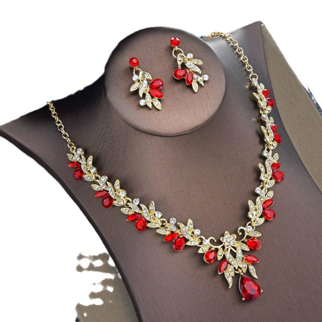 Delicate colorful rhinestone wedding bridal necklace set