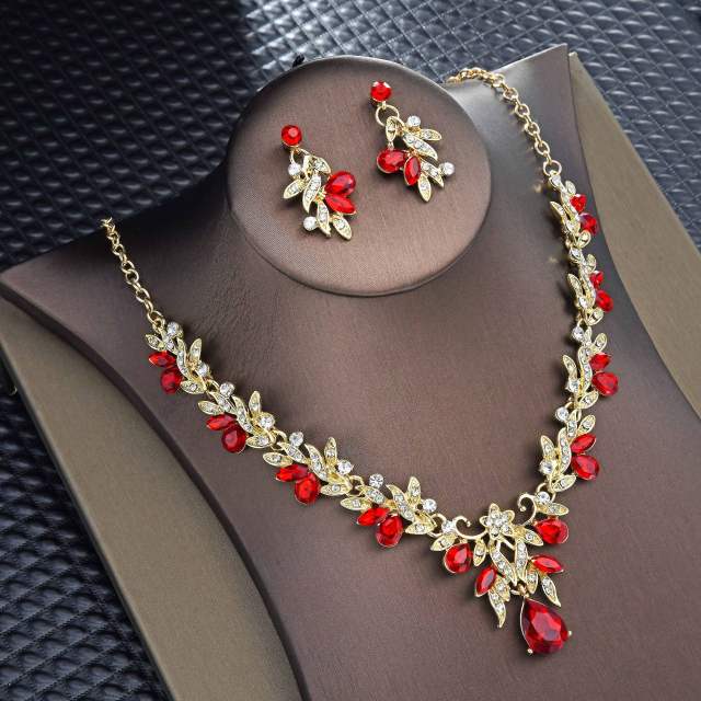Delicate colorful rhinestone wedding bridal necklace set