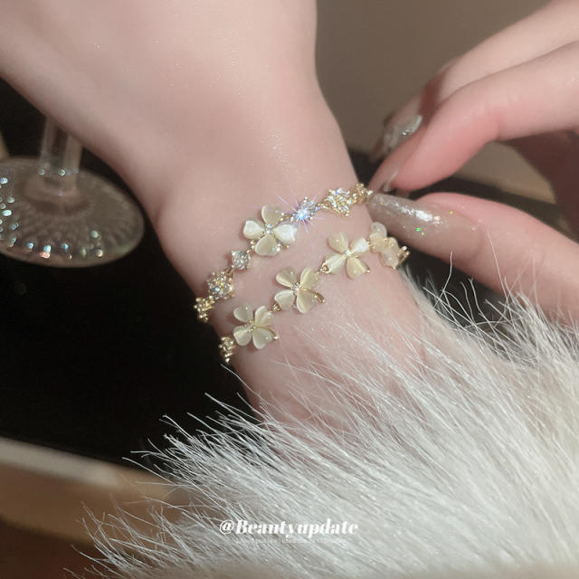 Real gold plated diamond clover opal stone bead bracelet