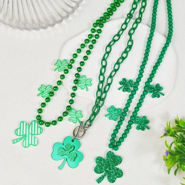 Personality green color acrylic clover charm st. patrick's day necklace