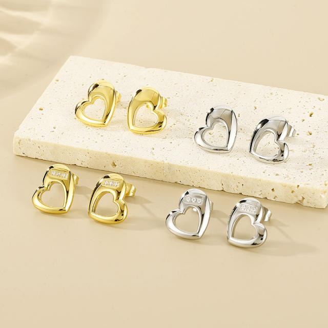 18KG hollow out heart stainless steel studs earrings