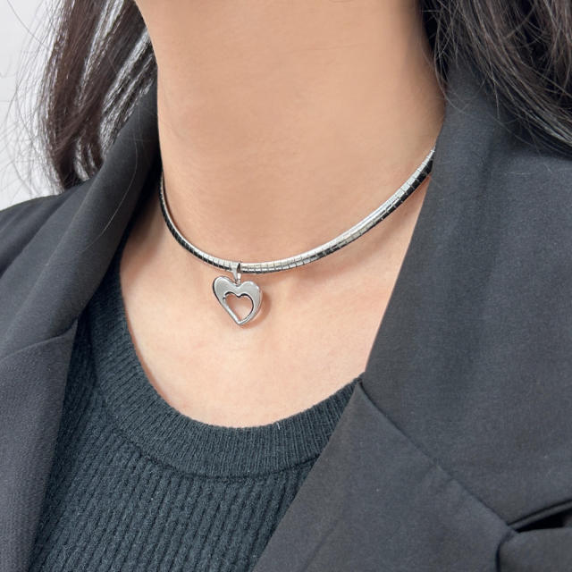 4mm Personailty silver color hollow heart stainless steel choker necklace