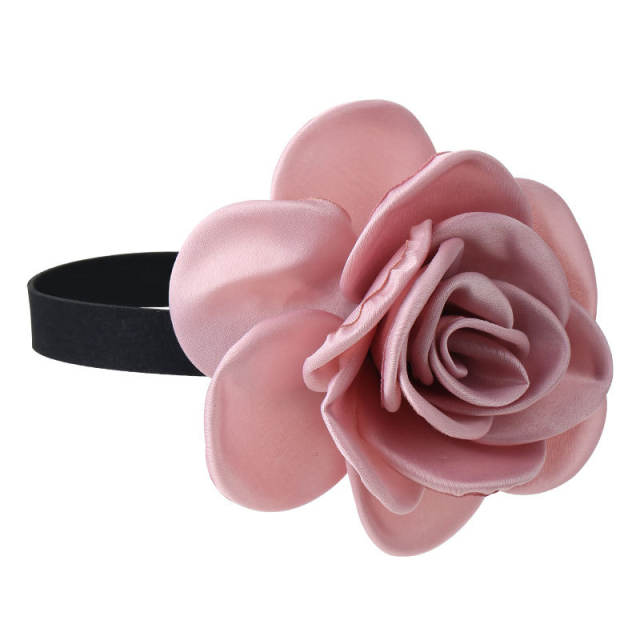 Romantic fabric flower velvet choker necklace