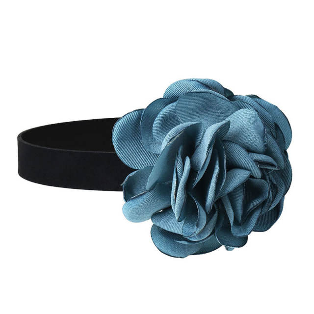 Handmade easy match fabric flower velvet choker necklace