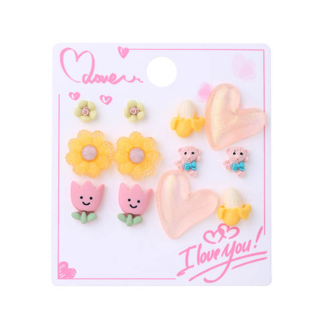 Sweet acrylic heart cute ear studs set