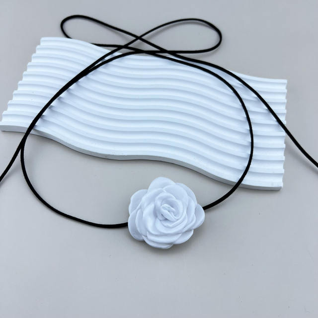 5.5cm sweet cool flower strappy choker necklace