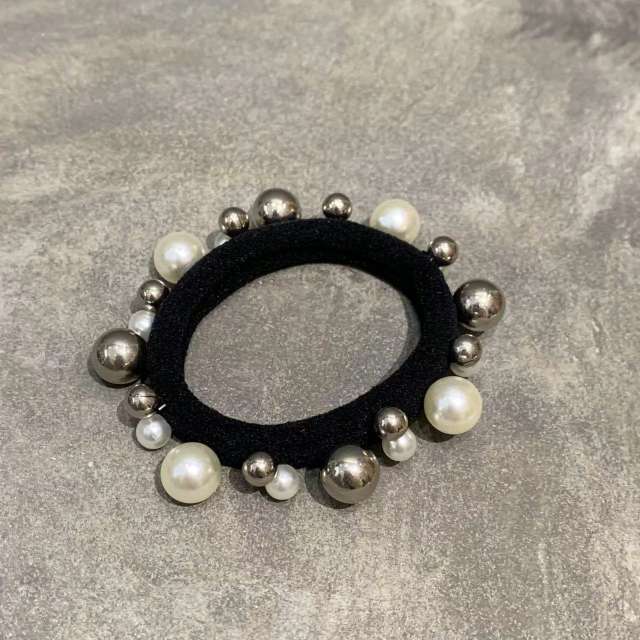 Easy match pearl bead hair ties