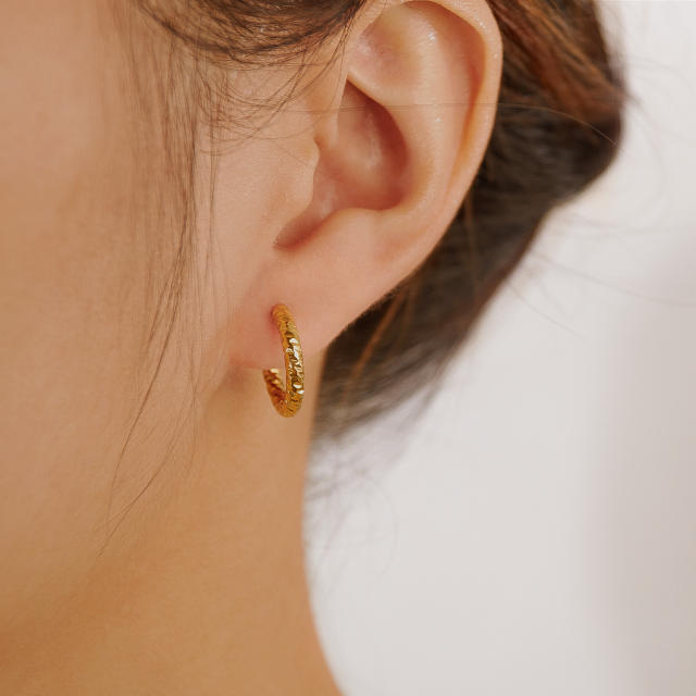 Simple easy match small hoop stainless steel huggie earrings