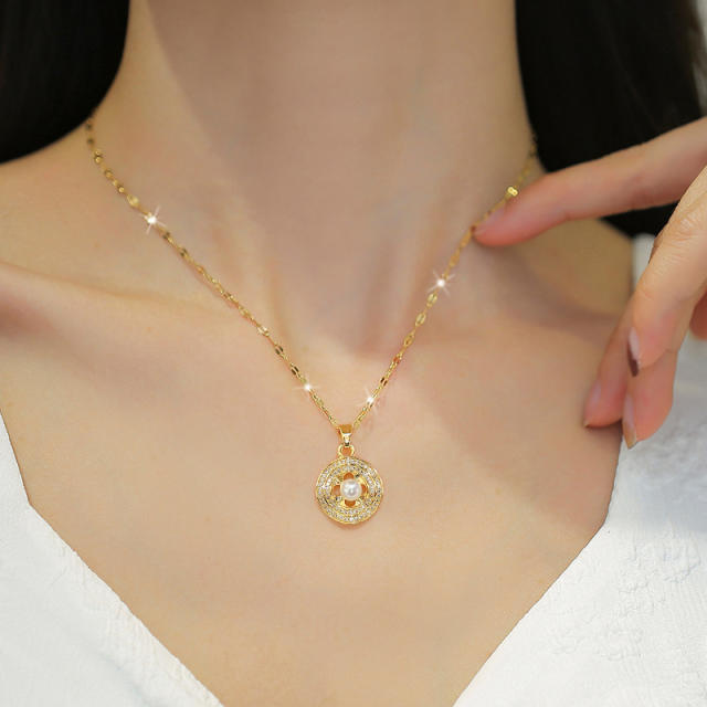 Dainty roune piece pearl diamond stainless steel chain necklace set