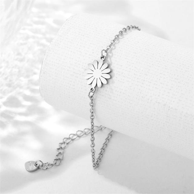 Spring daisy flower stainless steel bracelet