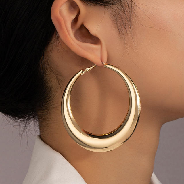 Chunky metal big hoop earrings