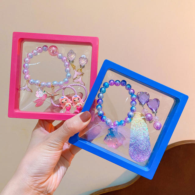 Cute unicorn colorful beaded jewelry bracelet set with display box