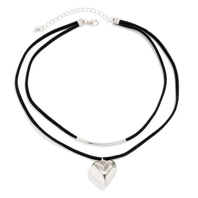 Metal heart charm two layer velvet black choker necklace