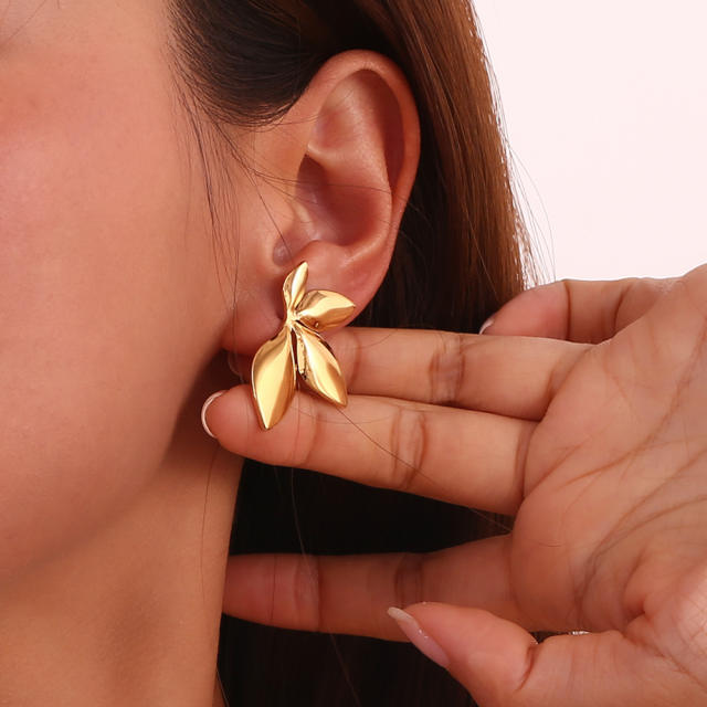 Easy match 18KG petal stainless steel studs earrings