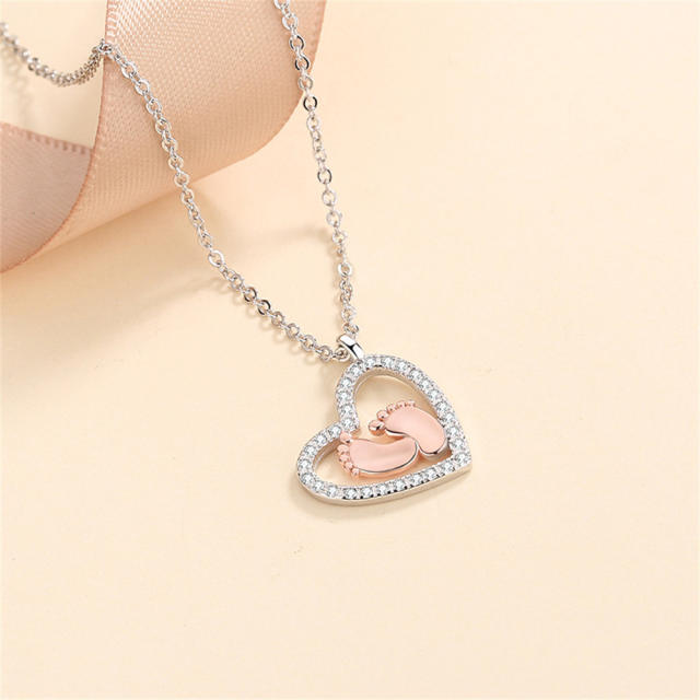 Cute mix color footprint heart pendant mother's day gift necklace