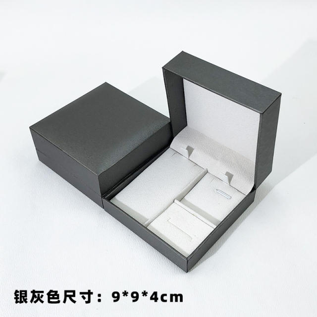 Necklace earrings rings jewelry set box small jewelry box