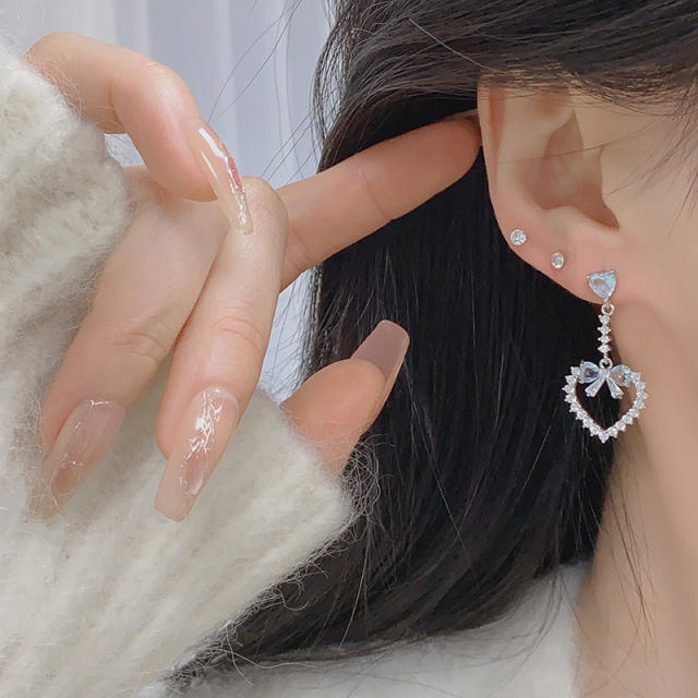 Delicate light blue cubic zircon diamond heart dangle earrings clip on earrings