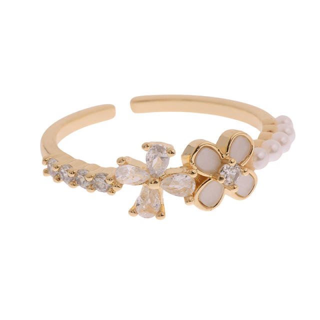 Chic tiny flower pearl diamond finger rings stackable rings