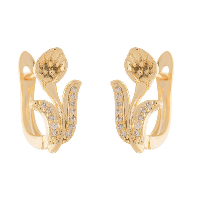 Delicate gold color cute tulip shape women huggie earrings