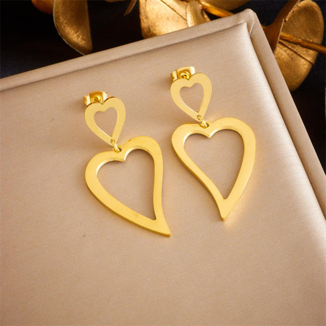 Creative heart hollow out stainless steel earrings