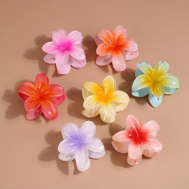 8CM large size plumeria flower shape hot sale hair claw clips