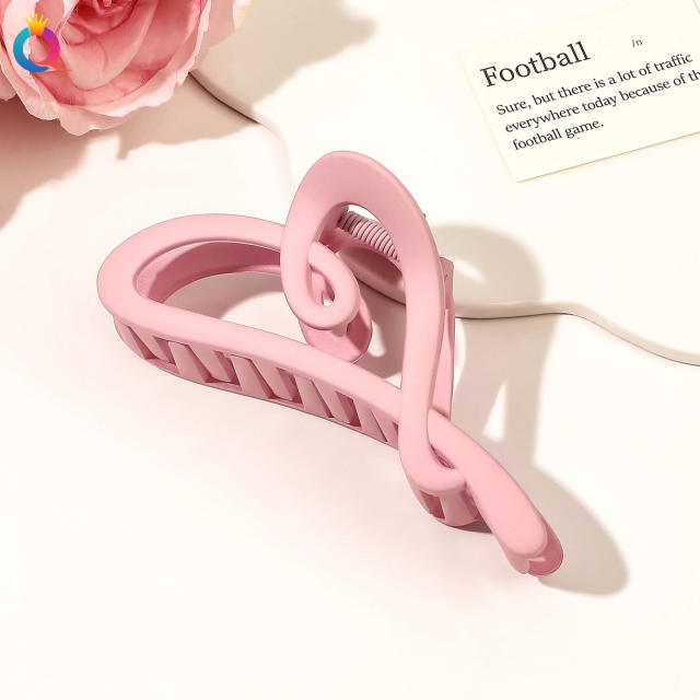 11CM large size hollow heart shape women hair claw clips