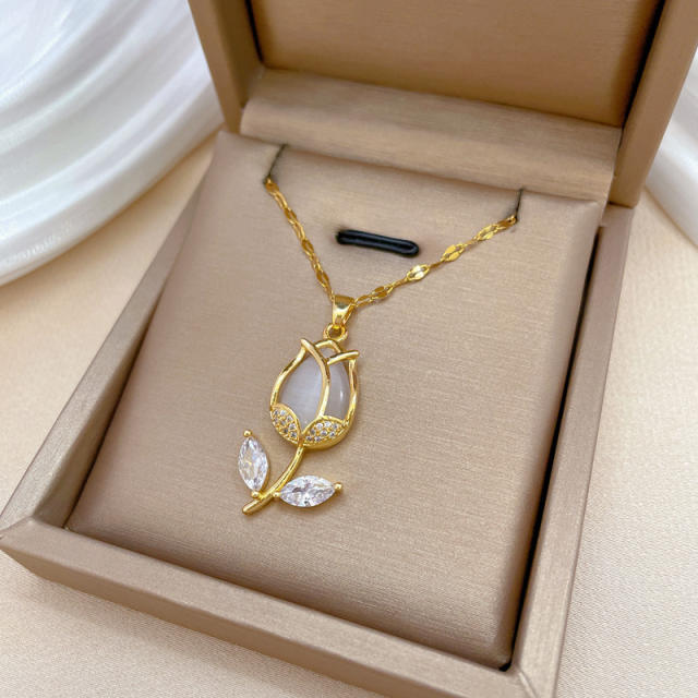 Elegant tulip pendant stainless steel chain necklace