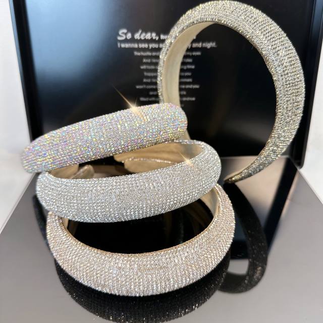 Delicate diamond padded headband for wedding prom