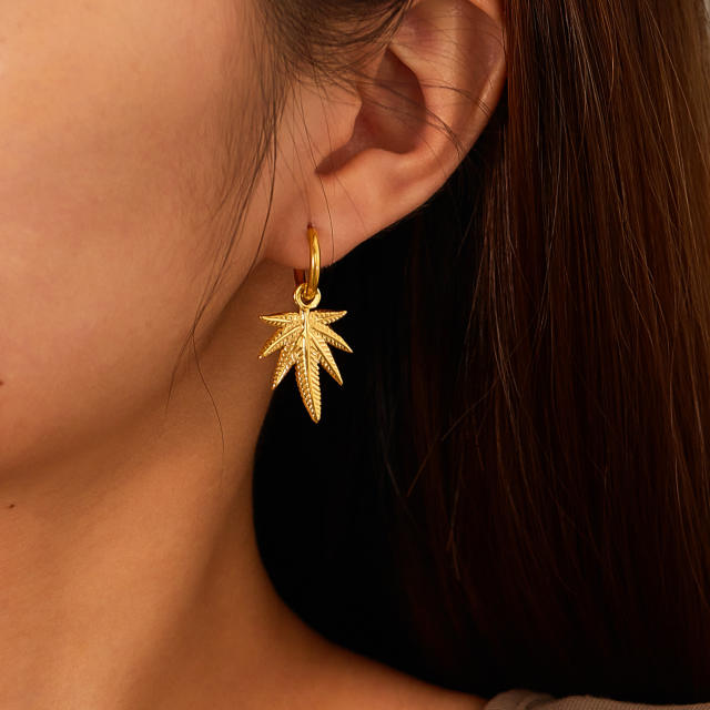 Elegant the Maple leaves charm stailness steel huggie earrings