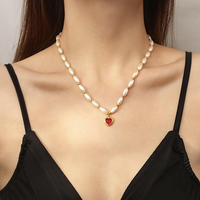 Elegant imitation pearl colorful heart cubic zircon pendant necklace