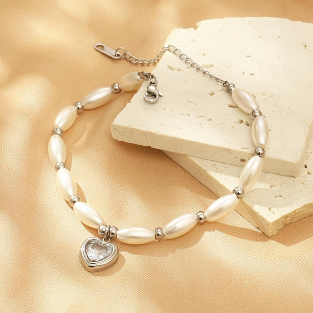 Elegant imitation pearl bead glass crystal heart charm bracelet
