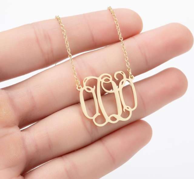 Personality monogram letter initial letter dainy stainless steel necklace