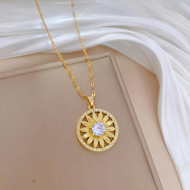 Elegant diamond sunflower pendant stainless steel chain necklace