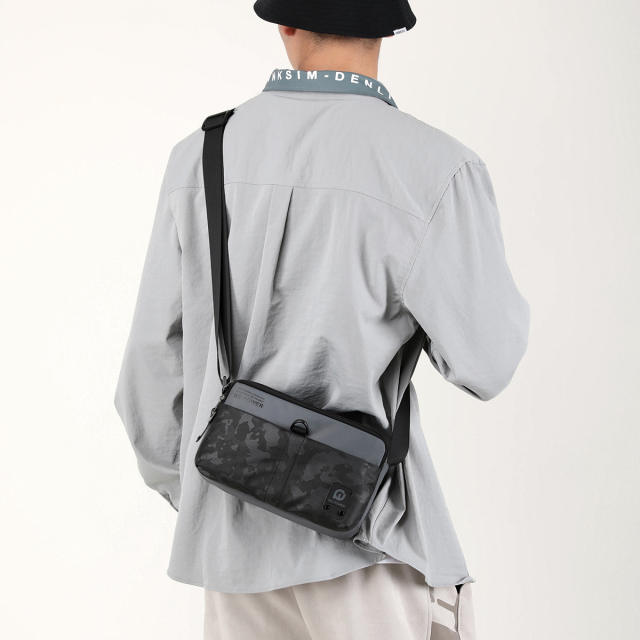 New design Oxford cloth material crossbody bag for men