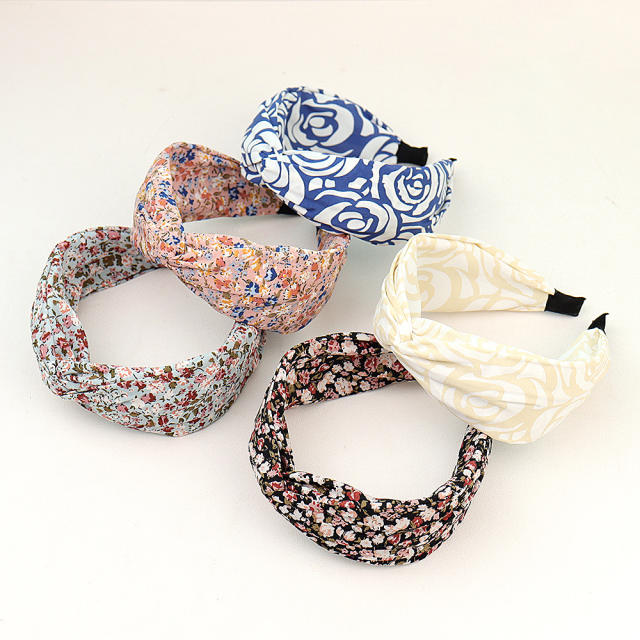 Korean fashion floral pattern twisted headband