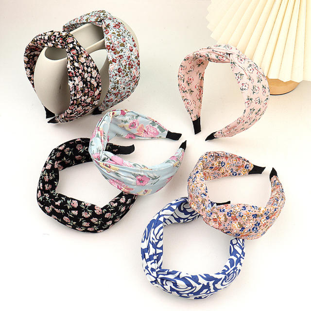 Korean fashion floral pattern twisted headband