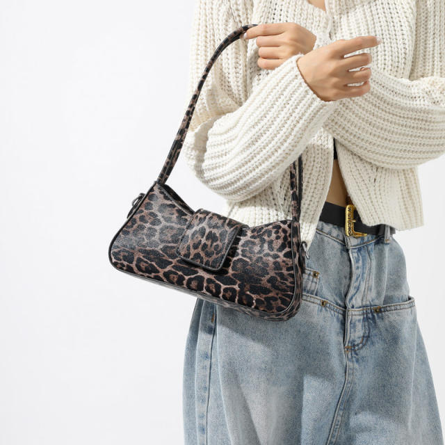 Personality leopard grain pattern PU leather women shoulder bag