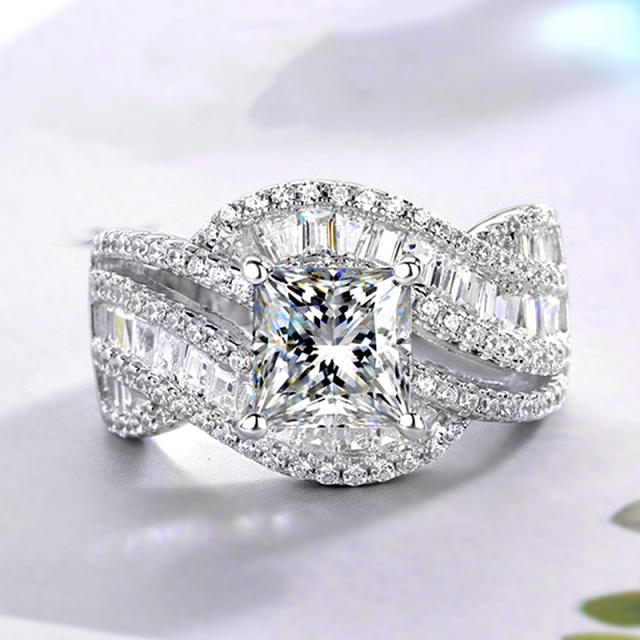 Luxury twisted design diamond rings wedding rings