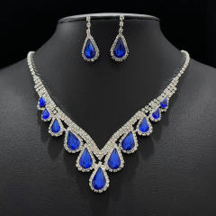 Delicate colorful glass crystal statement diamond jewelry set with evening bag