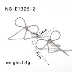 18KG hot sale hollow out bow stainless steel necklace earrings set